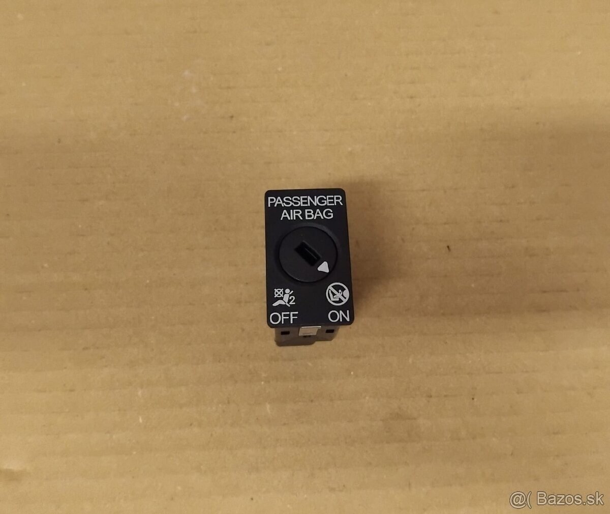 spínač deaktivácie airbagu spolujazdca