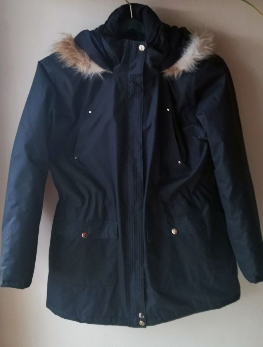 Dámska zimná bunda Atlas s kapucňou a kožušinkou, veľ. XXL