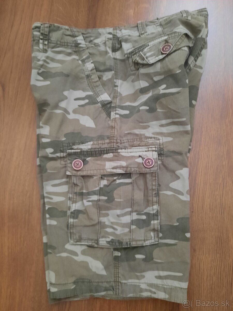 KRÁTKE PÁNSKE NOHAVICE
