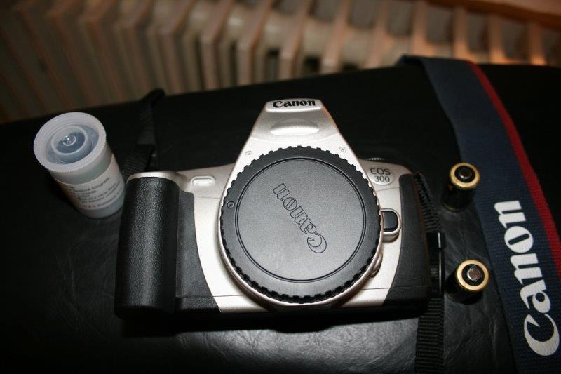 Canon EOS 300