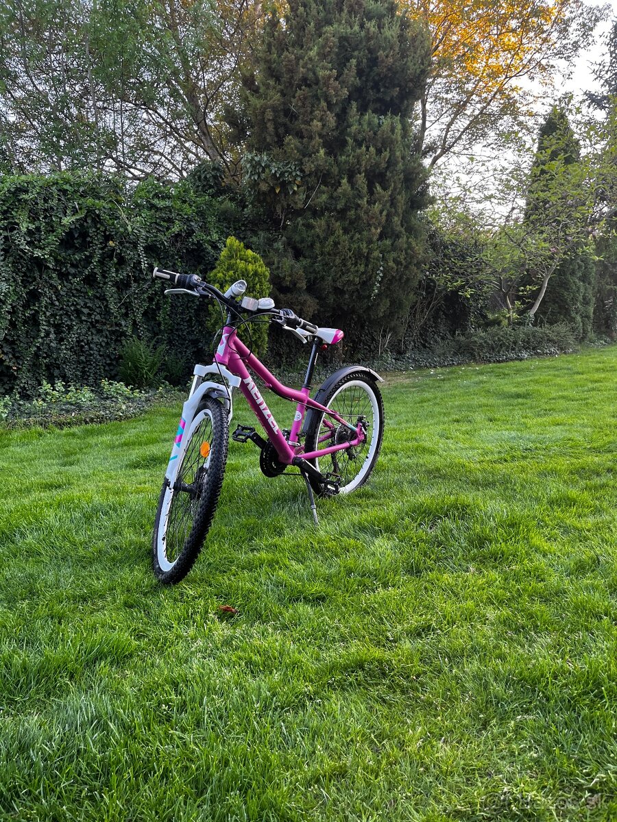 Dievčenský detský bicykel