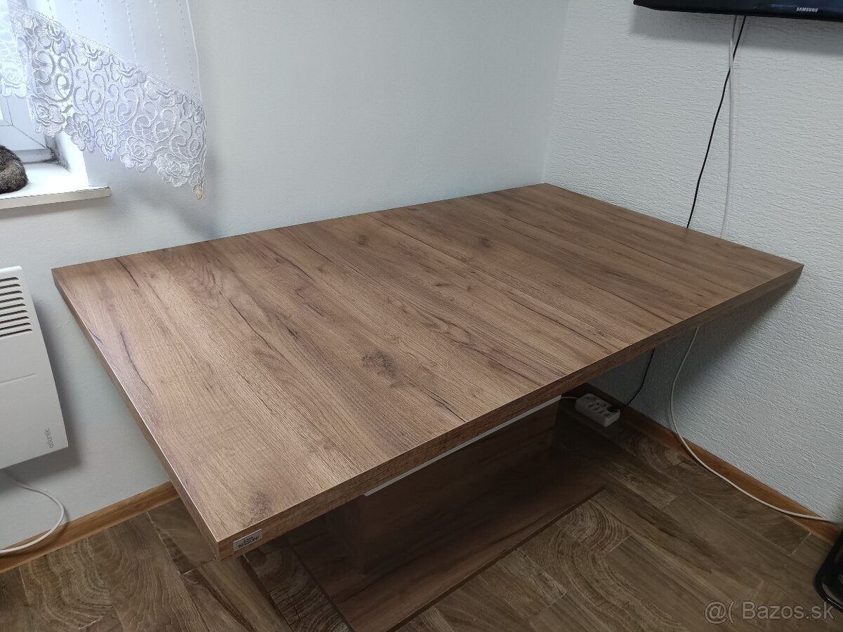 Kuchynský rozťahovací stôl