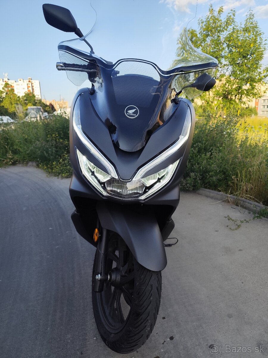 Honda PCX 2020, 12700 km