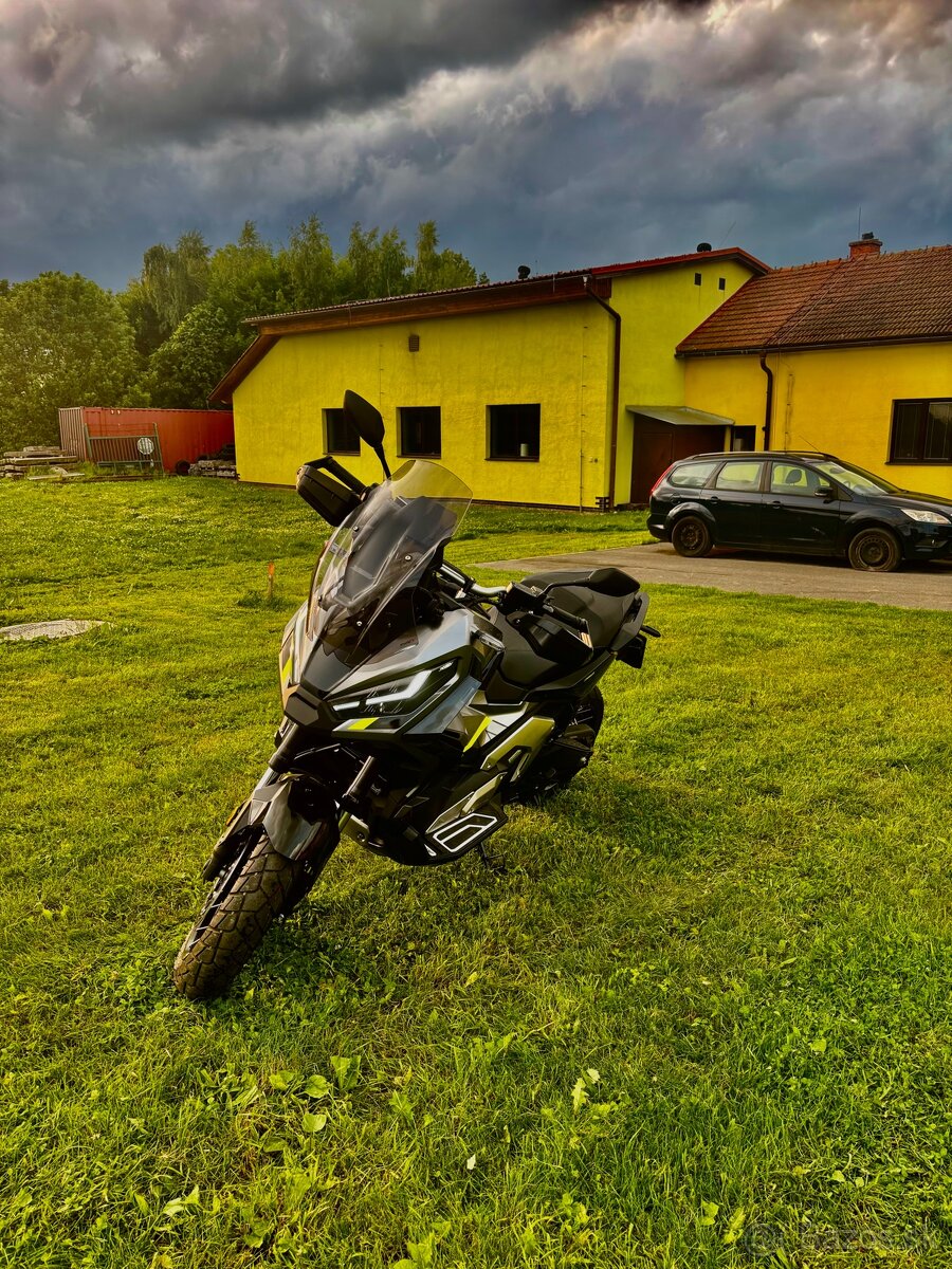 Honda X-adv special edition 750 2024