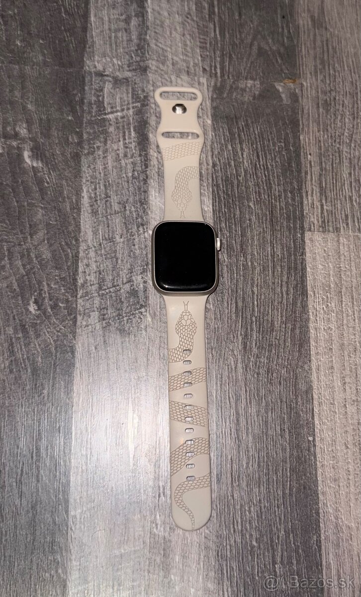 Apple watch series 8 45mm GPS
