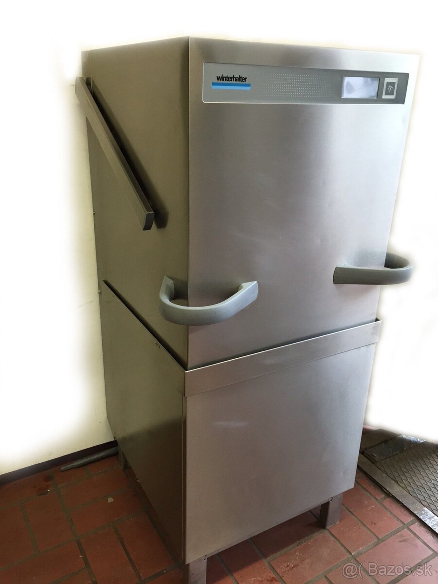 Umývačka riadu Winterhalter PT-M z roku výroby 20152016 so