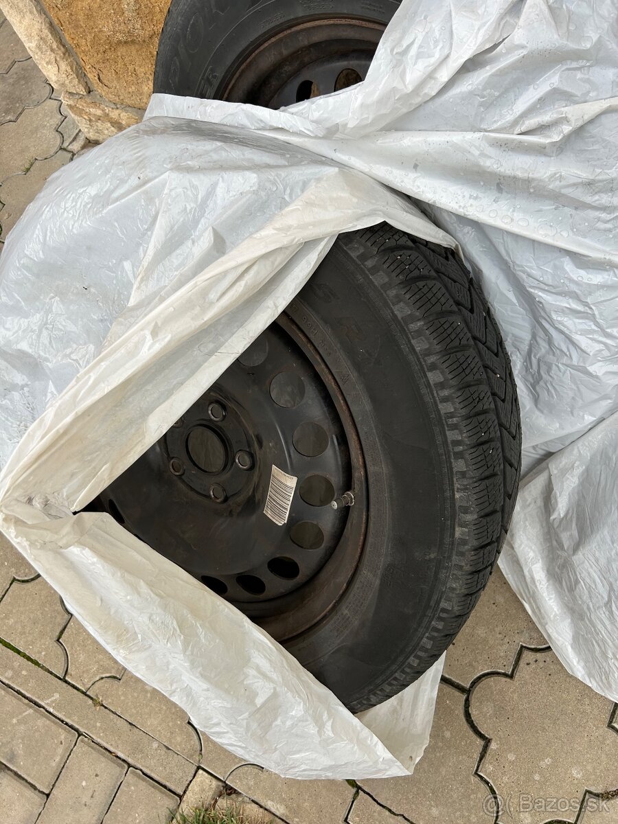 215/65 R17