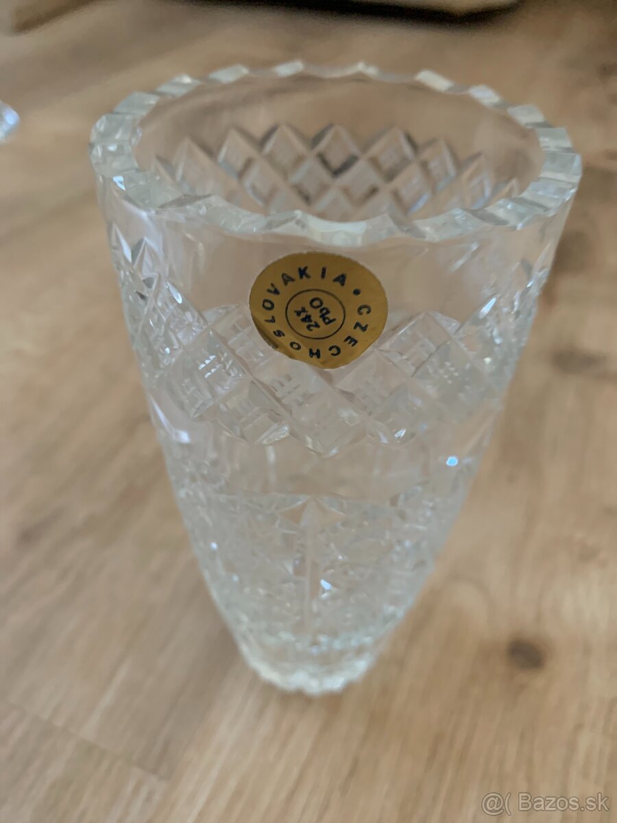 Krištáľová váza
