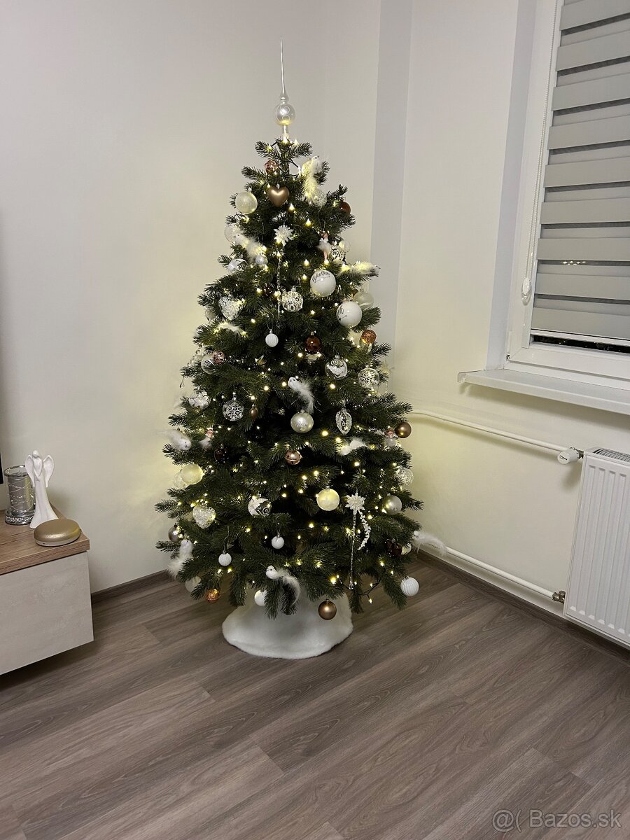 Vianočný stromček 180cm