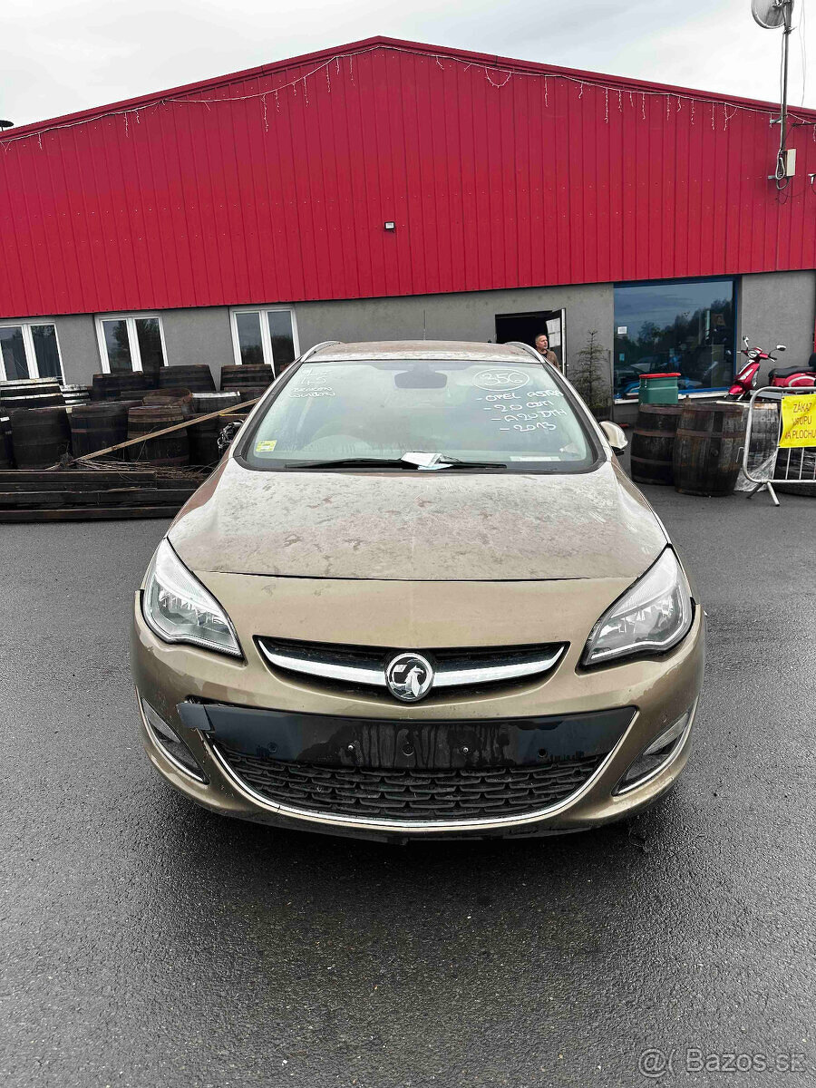 356. OPEL ASTRA J COMBI 2013 / 2.0 CDTI / A20DTH