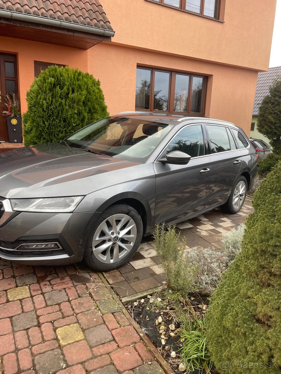 Škoda octavia 4