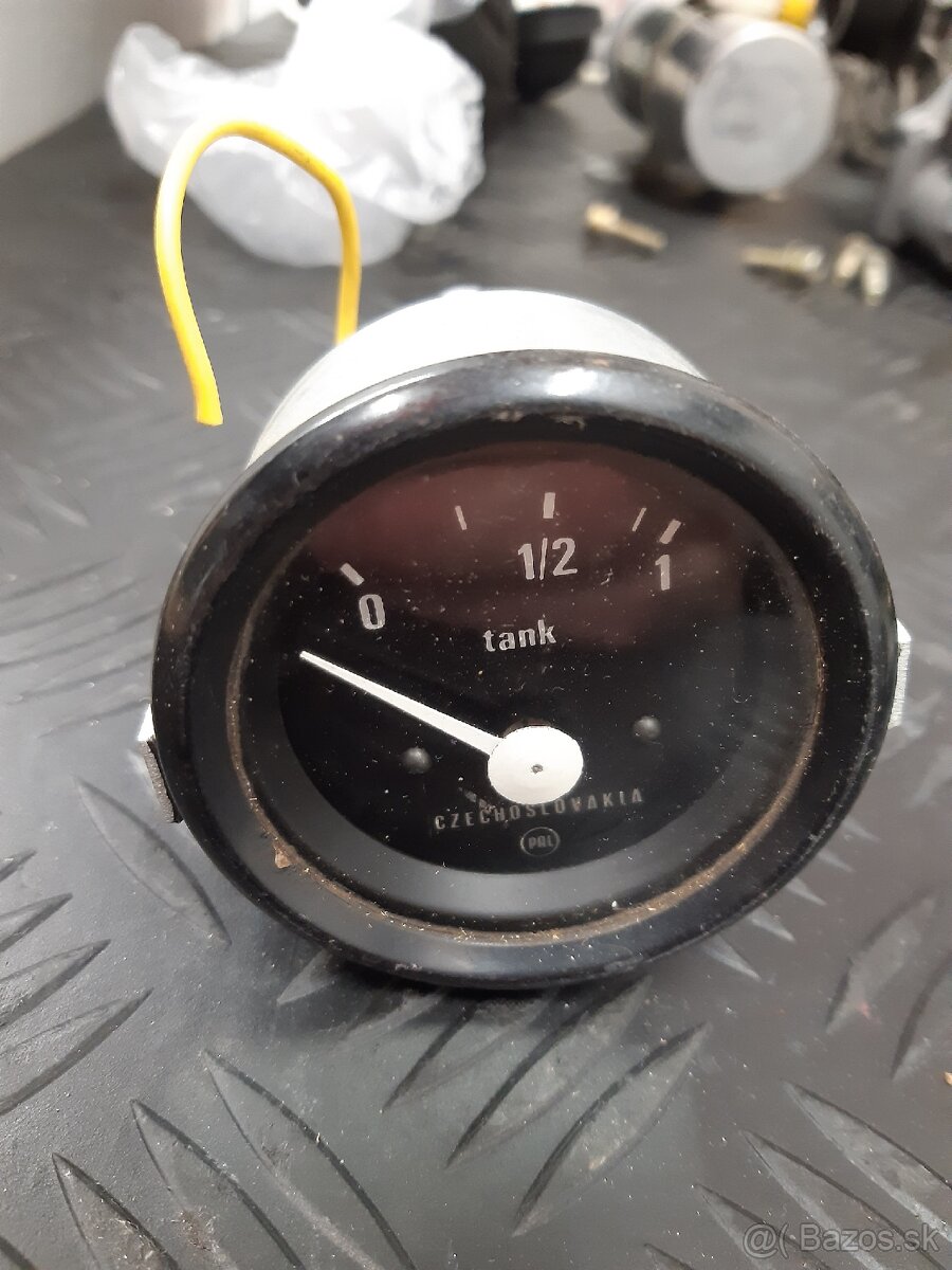 Zapalovacia cievka a palivomer