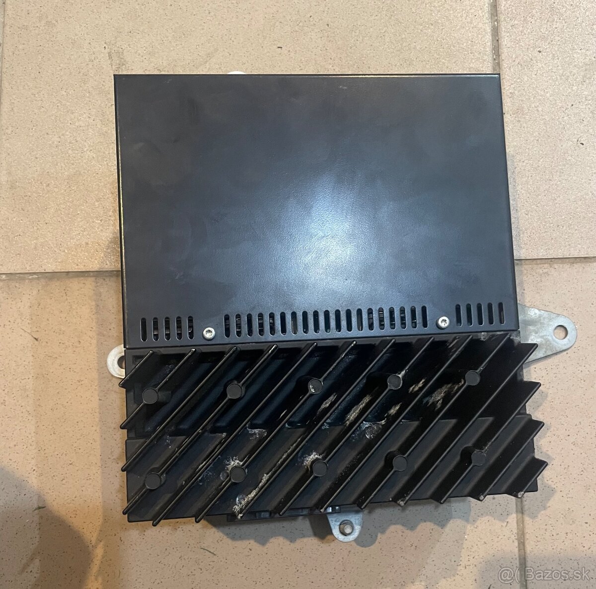 Bmw x3 e83 Hifi audio zosilnovač