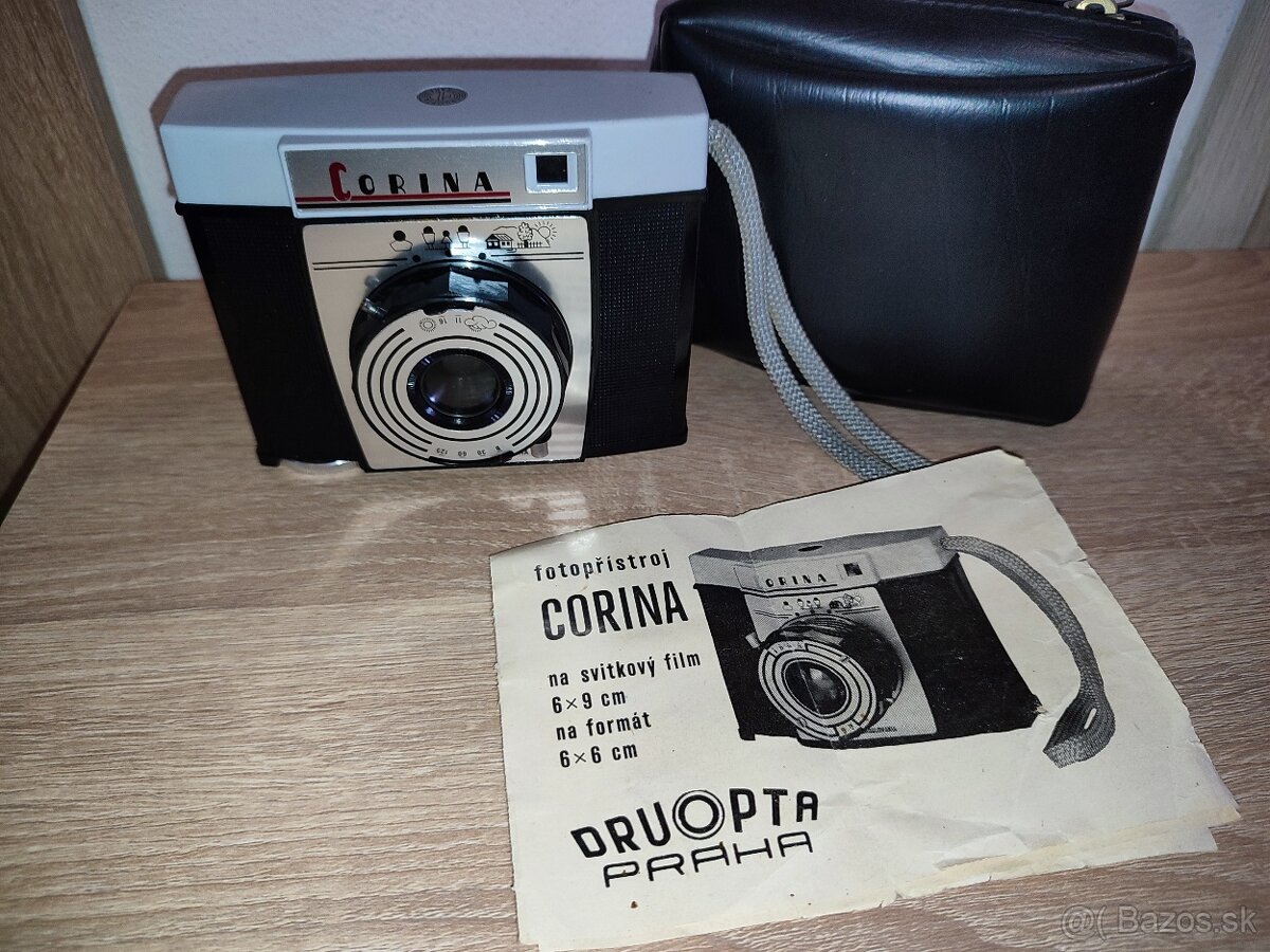 Fotoaparat CORINA retro / komplet DRUOPTA Praha