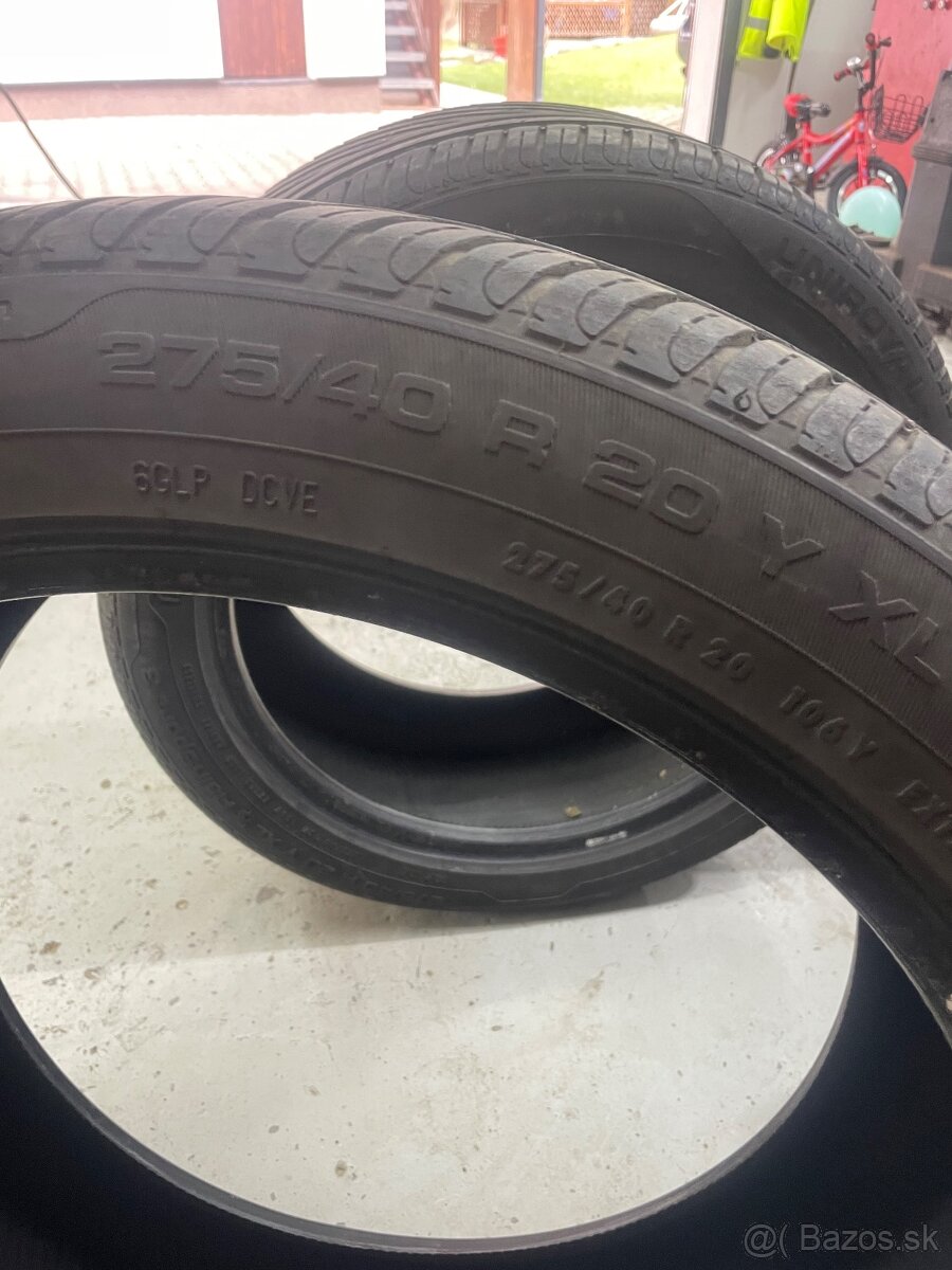 275/40 R20