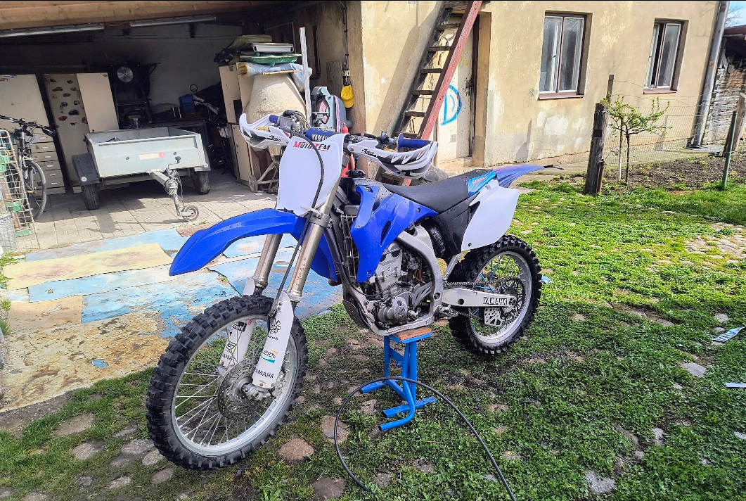 Yamaha YZF 450 2009 výmena