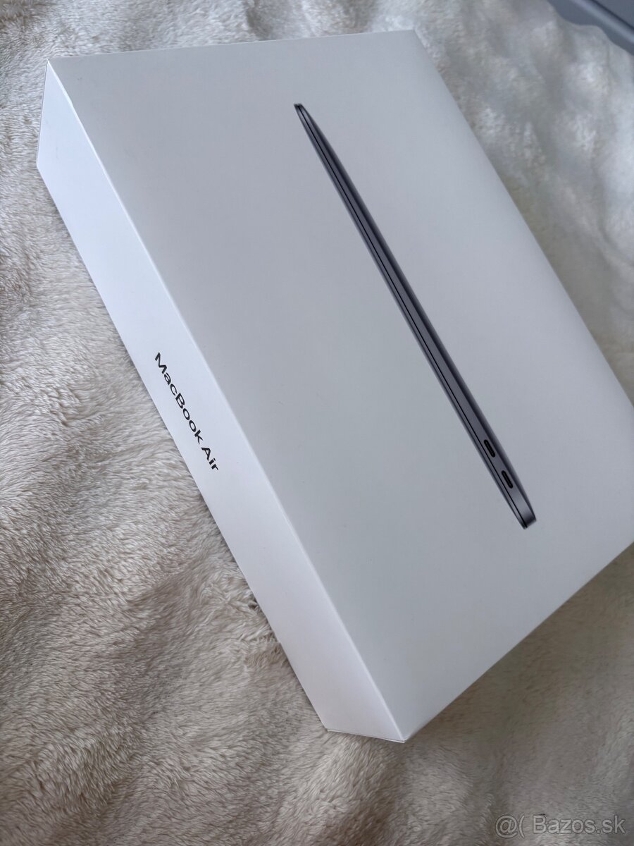 Predám MacBook Air 13 M1 (2020)