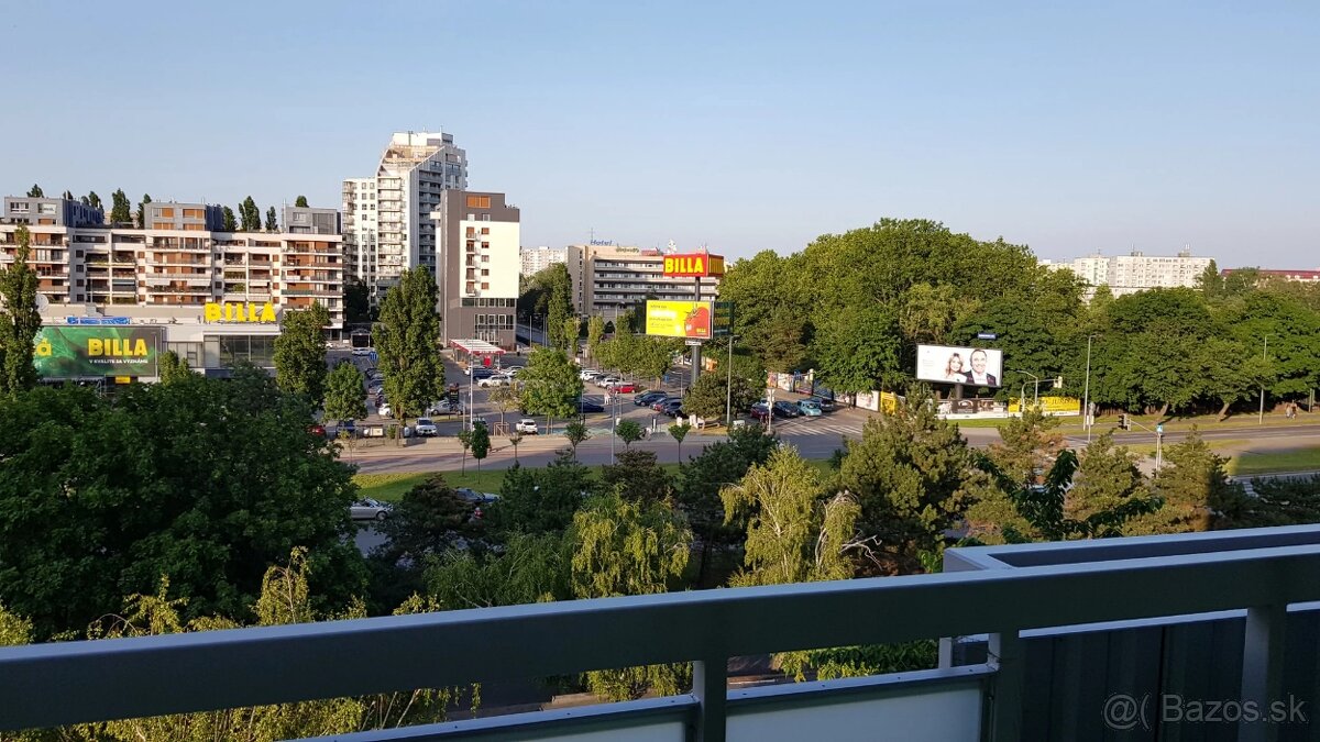 2-izb. byt Bajkalská ul. - Ružinov na prenájom