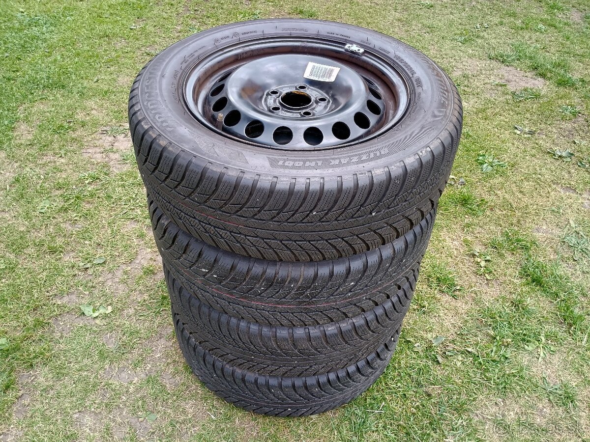 Sada kolies VW Polo VI, plechové disky + pneu 185/65 R15