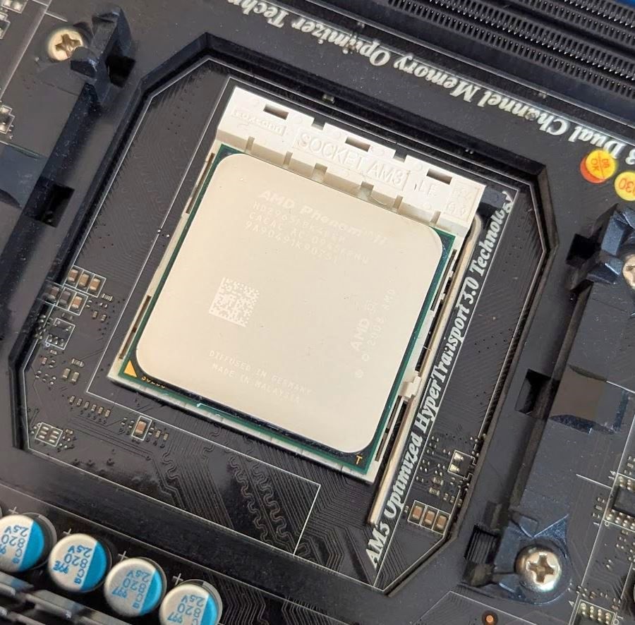 AMD II X4 Phenom 965