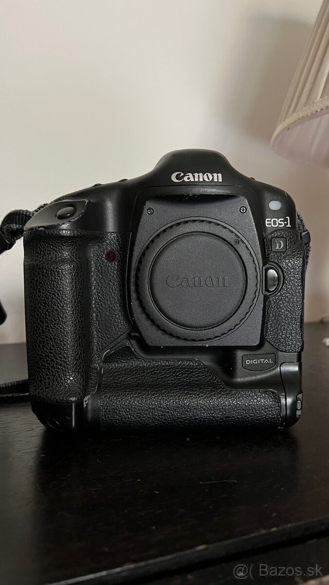 Canon EOS 1D