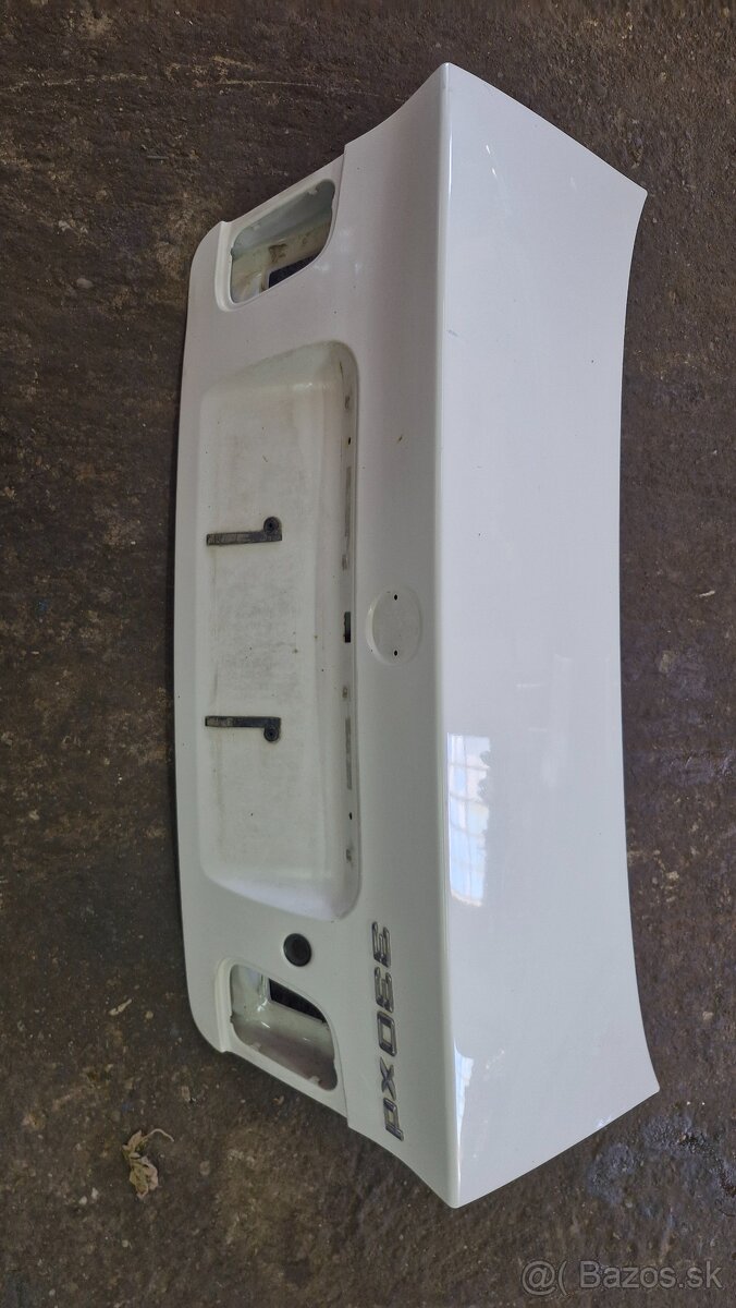 Predám kufrove dvere bmw E46