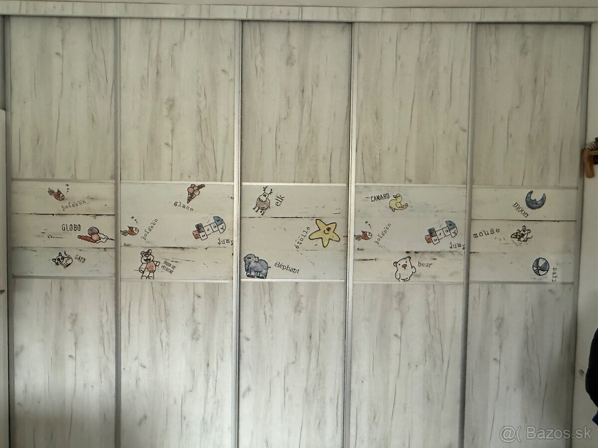 Dvere na vstavanu skriňu