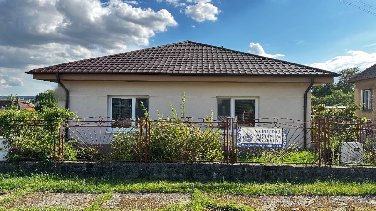 Na predaj rodinný dom Trávnica