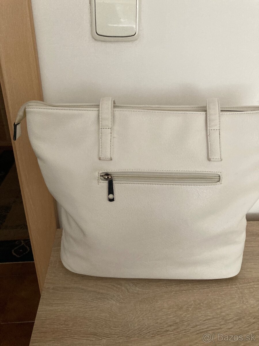 Kabelka priestranná 42x31 cm