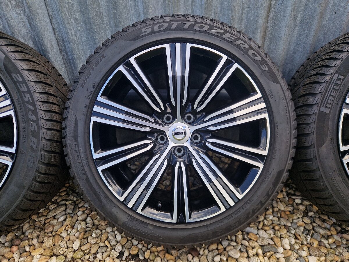 Volvo V60 S60 5x108 R18 235/45 R18 Zimna sada demo