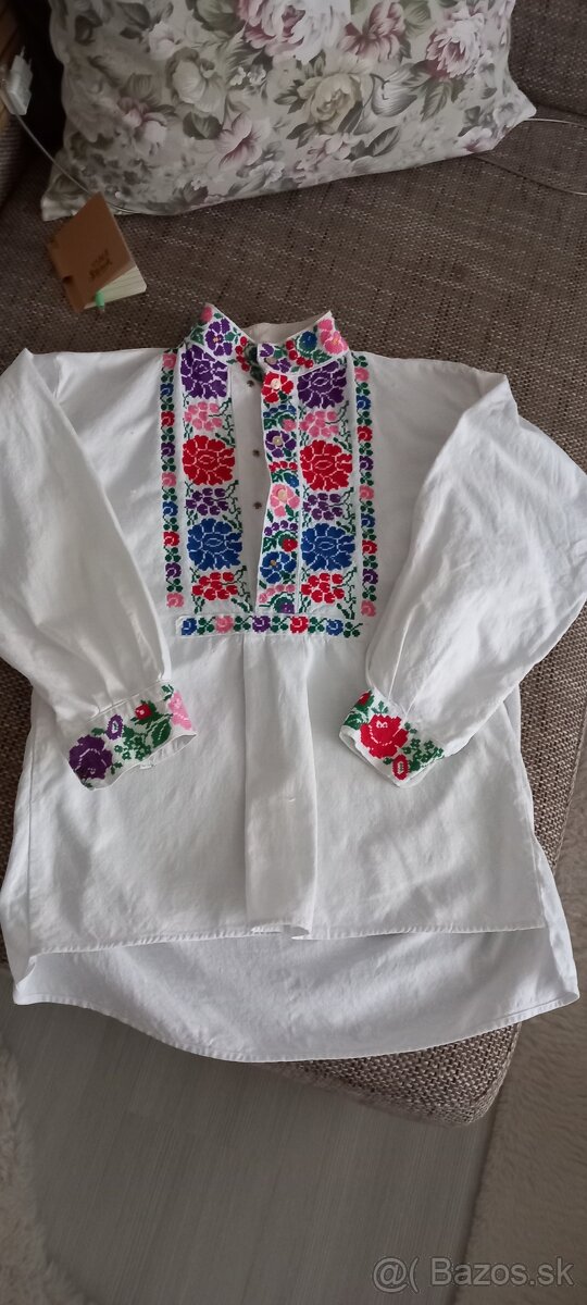 Košela vyšívaná krojová