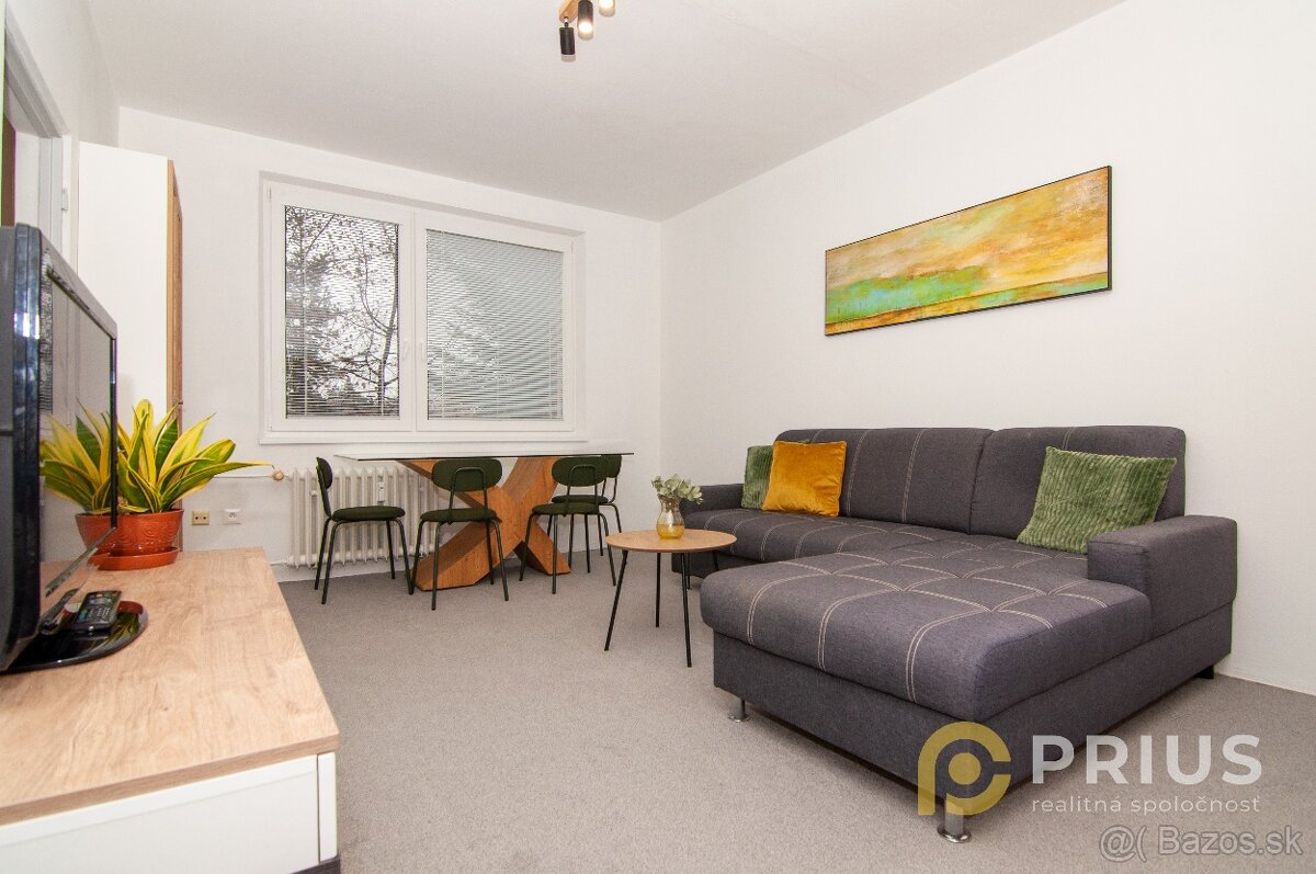 PRENÁJOM - 3 IZBOVÝ BYT SO ZARIADENÍM, ONDREJOVOVA ul.