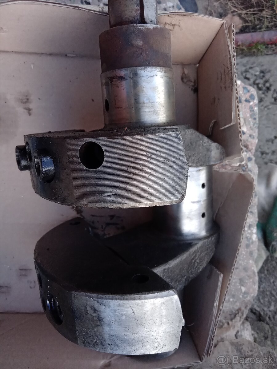 Kľukovka Multicar , Multikar M22