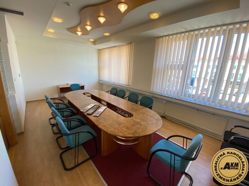 Kancelária 156 m2 Zvolen - Centrum