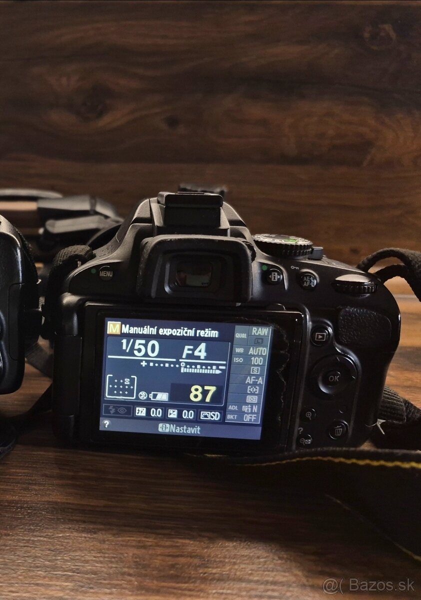 Nikon D5100 +objektívy +statív