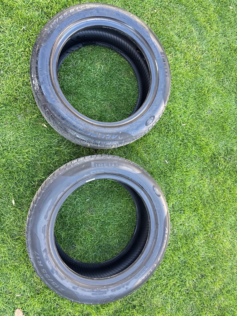 Celorocne pneumatiky