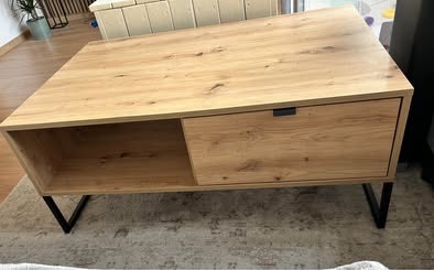 Konferenčný stolík