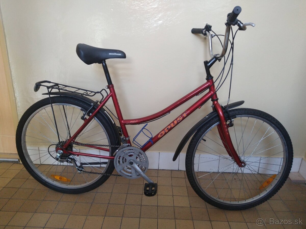 Dámsky bicykel OPUS,26"kolesá, veľmi dobrý stav