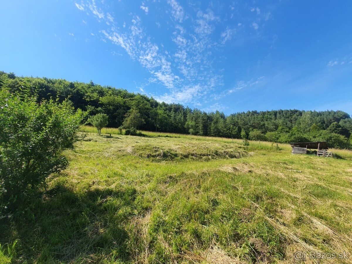 Stavebný pozemok 915m2, Považská Bystrica