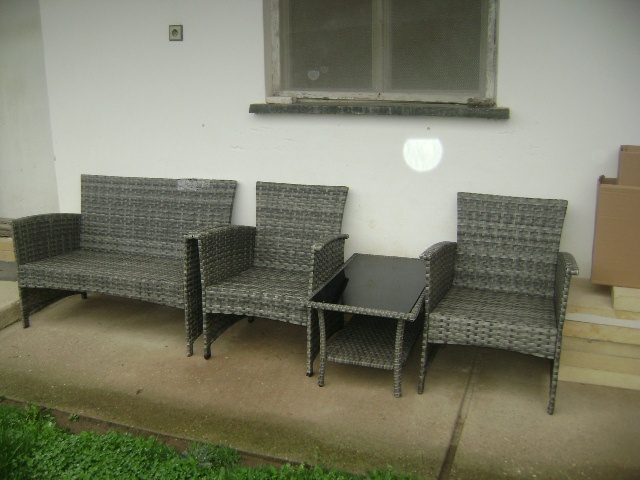 Zahradne sedenie