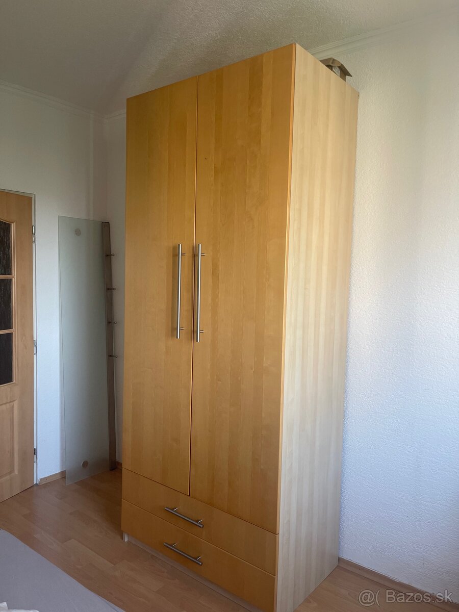 2 x skriny - osobny odber