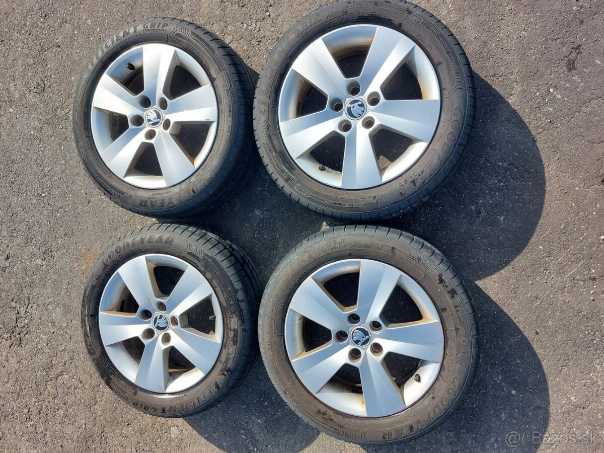 ELEKTRÓNY PNEUMATIKY ŠKODA R15 5X100 6JX15 ET38