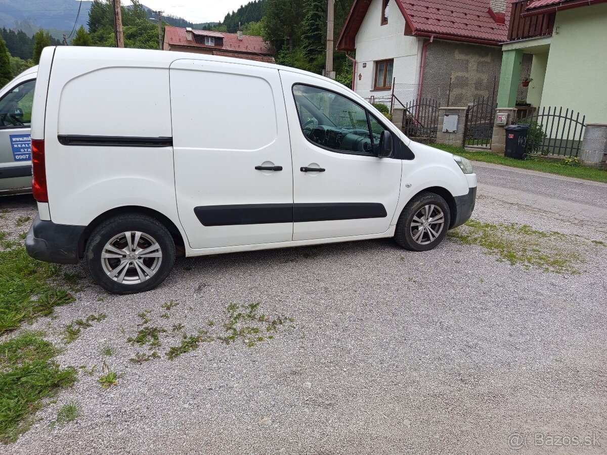 Predám Peugeot partner L1