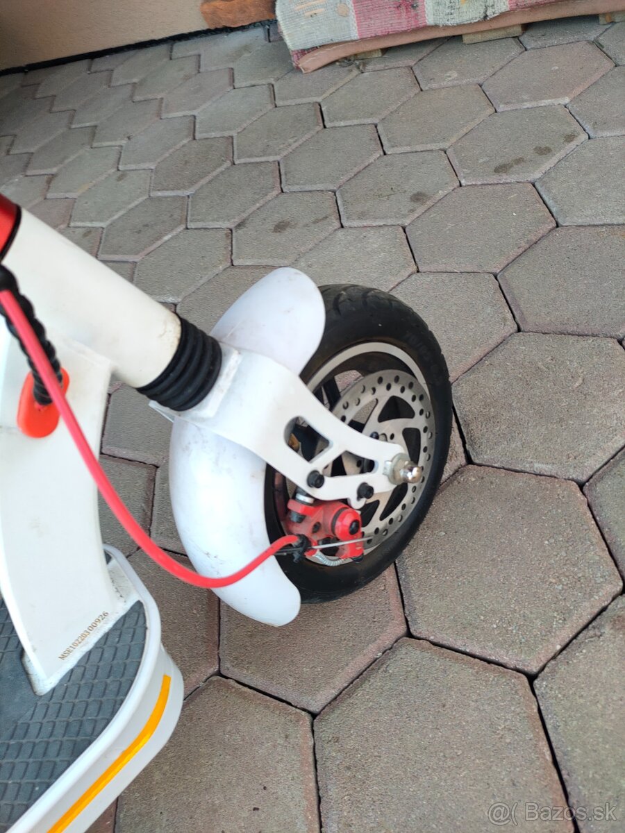 Elektrická kolobežka