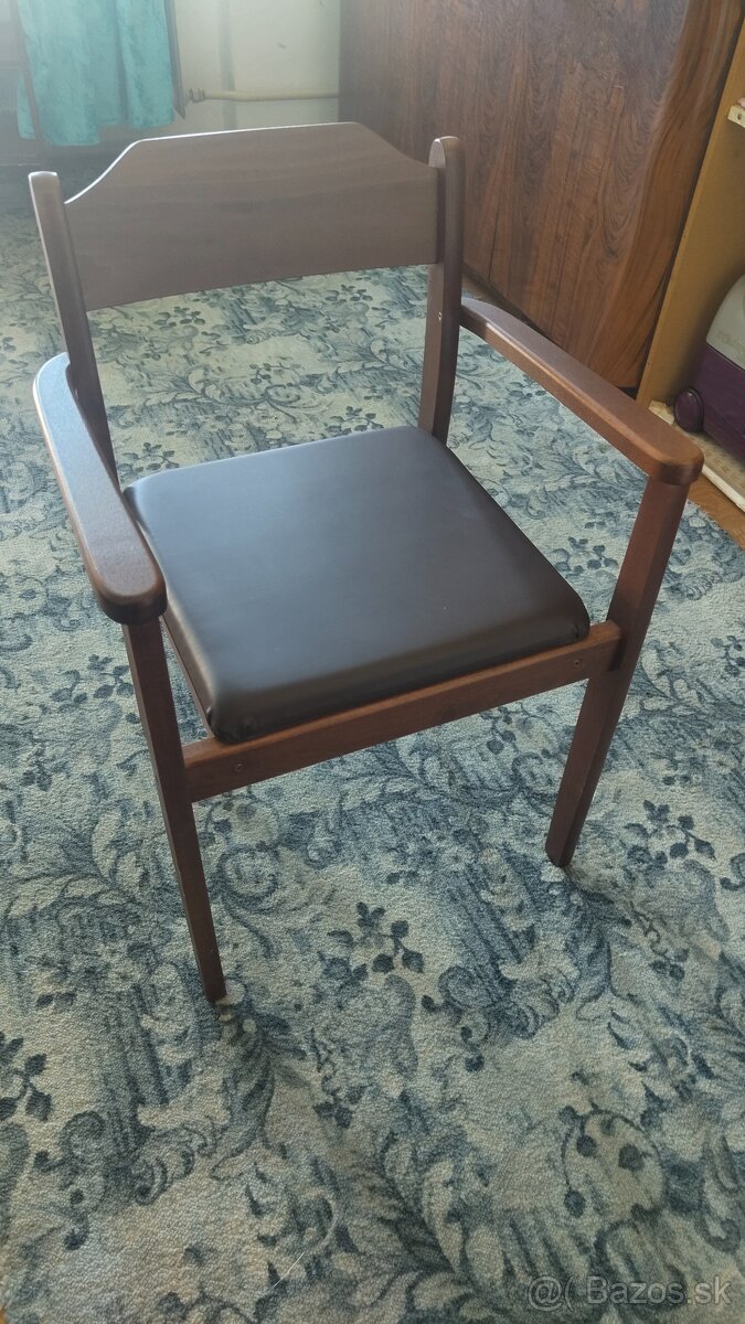 Predám stoličku s wc