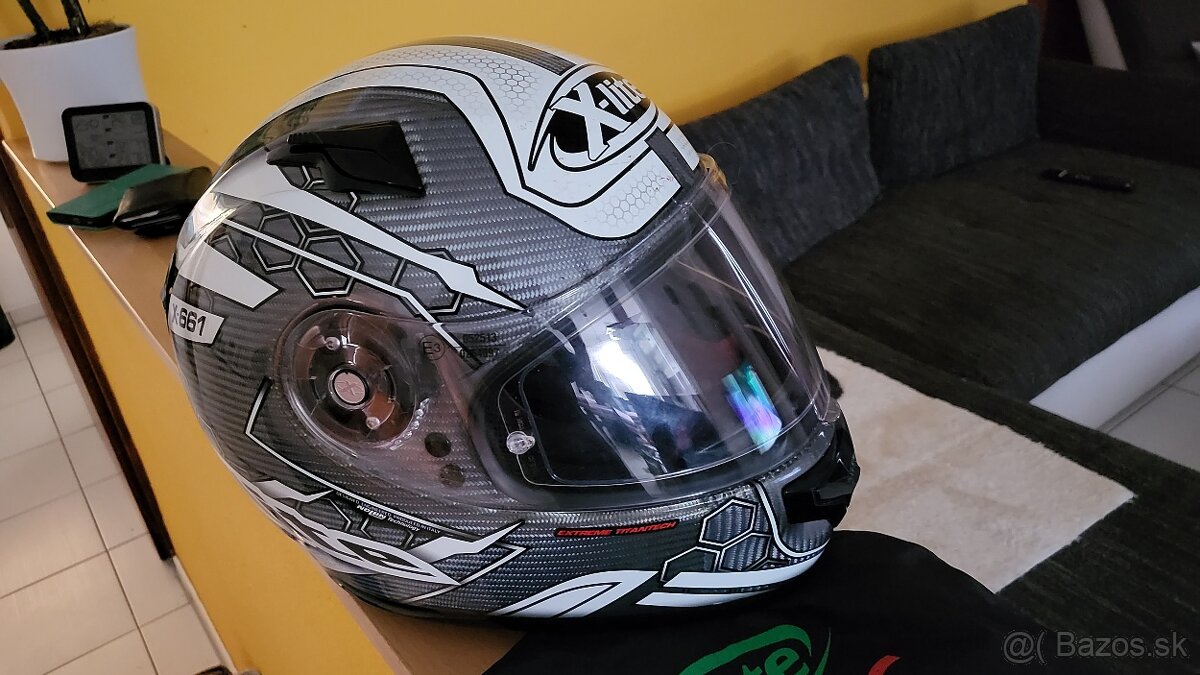Helma X-lite X661
