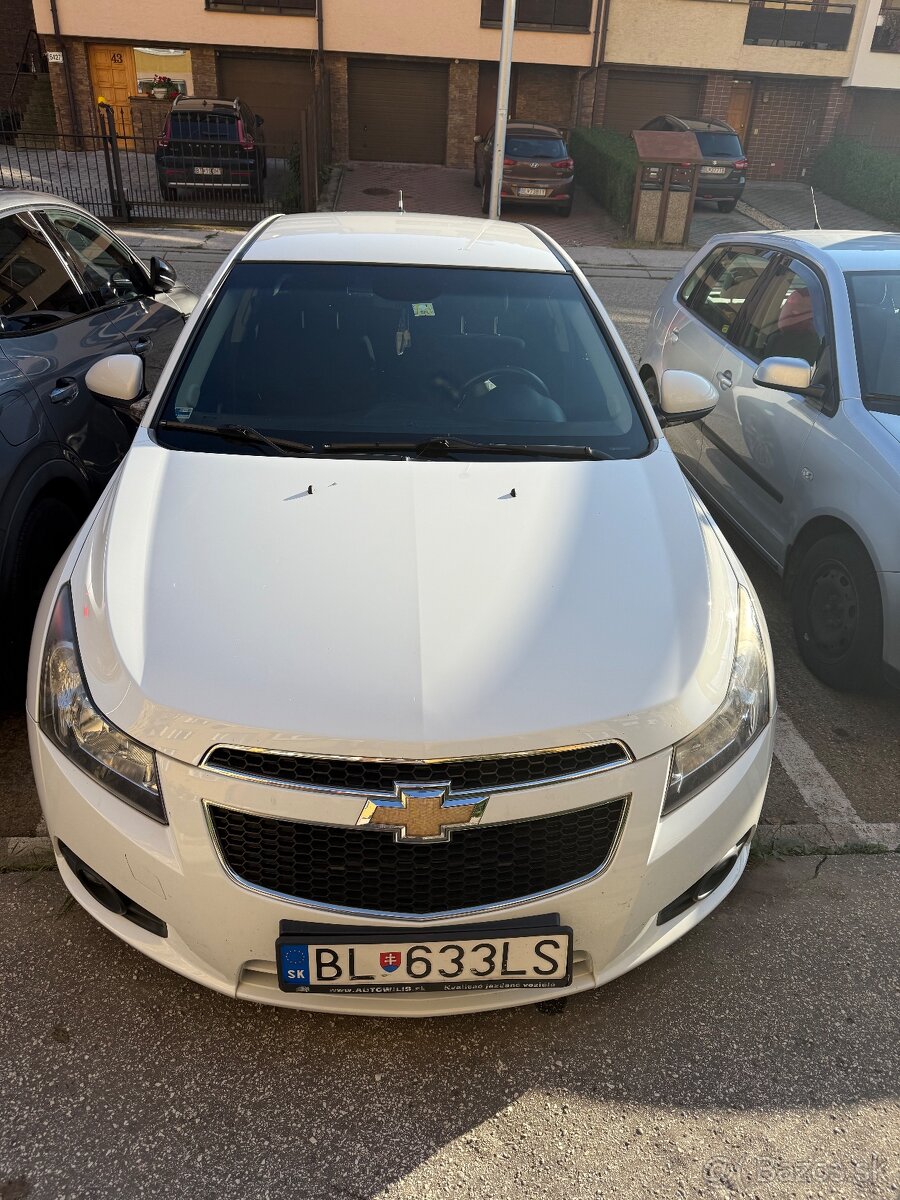 Predám Chevrolet Cruze