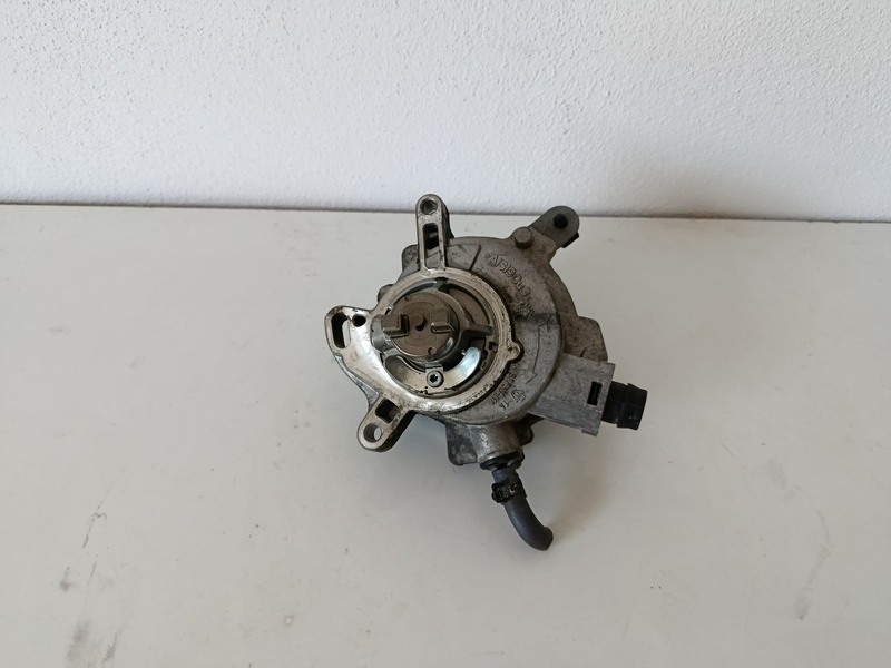 vakuove cerpadlo ford cm5g2a451ga 80€