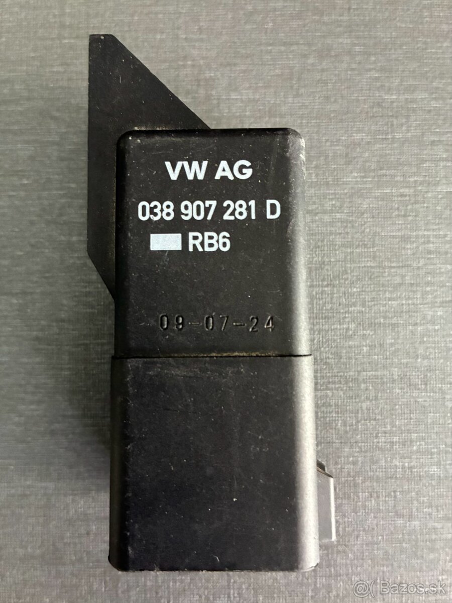 Predám Relé zhavenia na VW group c.d.038907281D