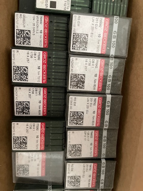 Jehly do šicích strojů